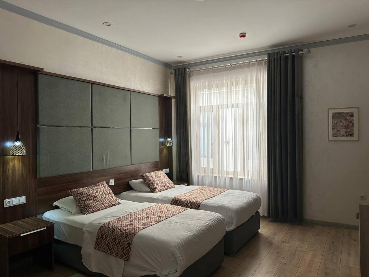 Atrium Hotel Bukhara Bagian luar foto